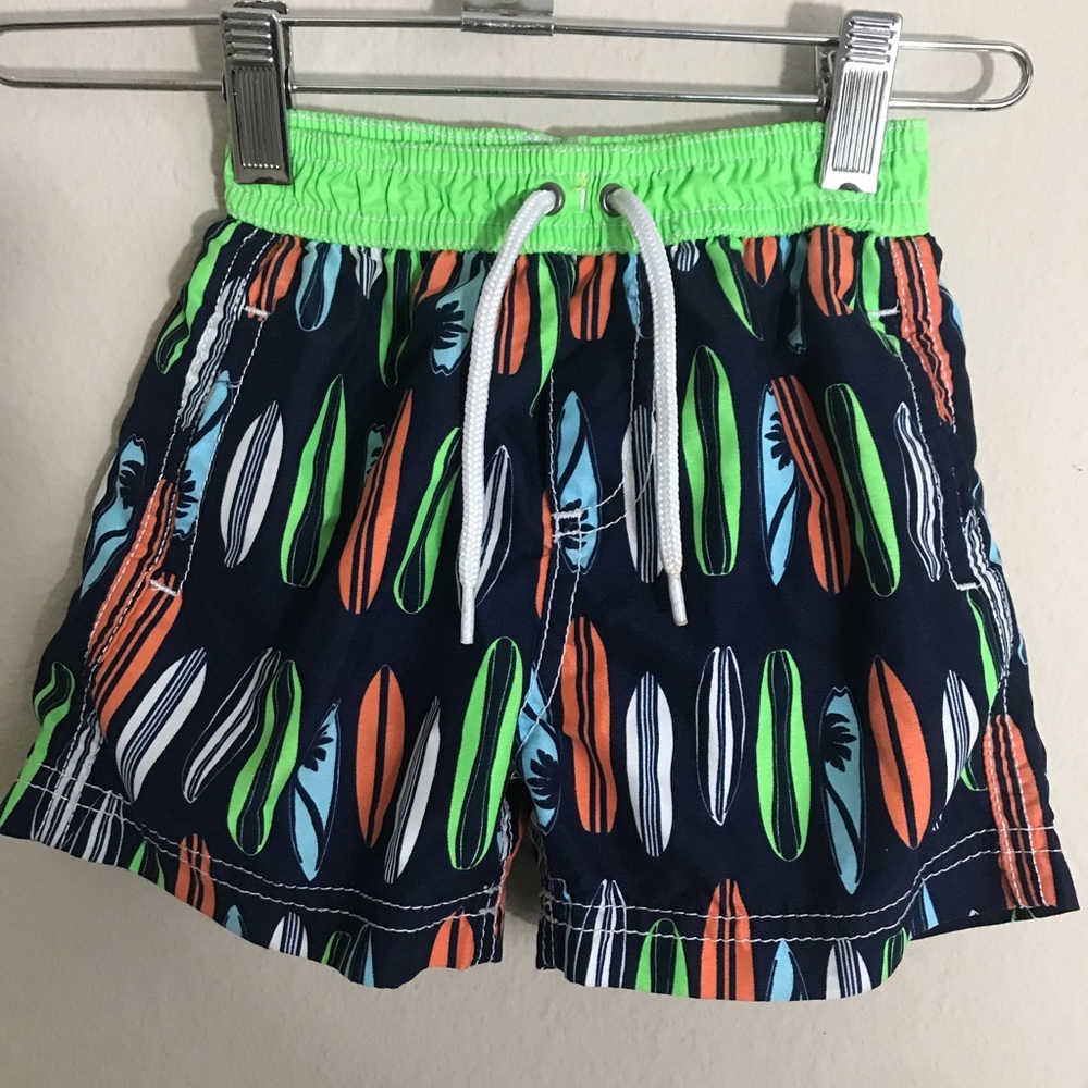 Carter’s swim trunks 18 Months E53